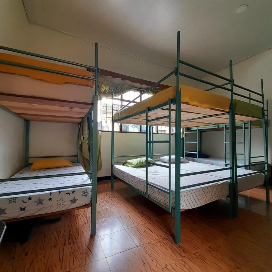 פופאיין Hostal Antonio מראה חיצוני תמונה