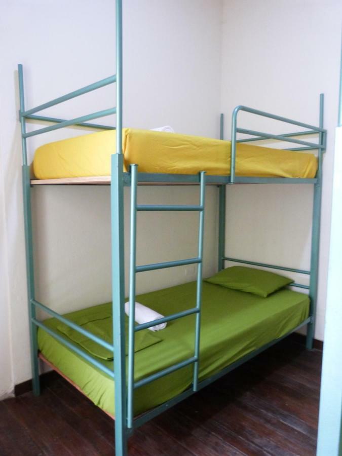 פופאיין Hostal Antonio מראה חיצוני תמונה